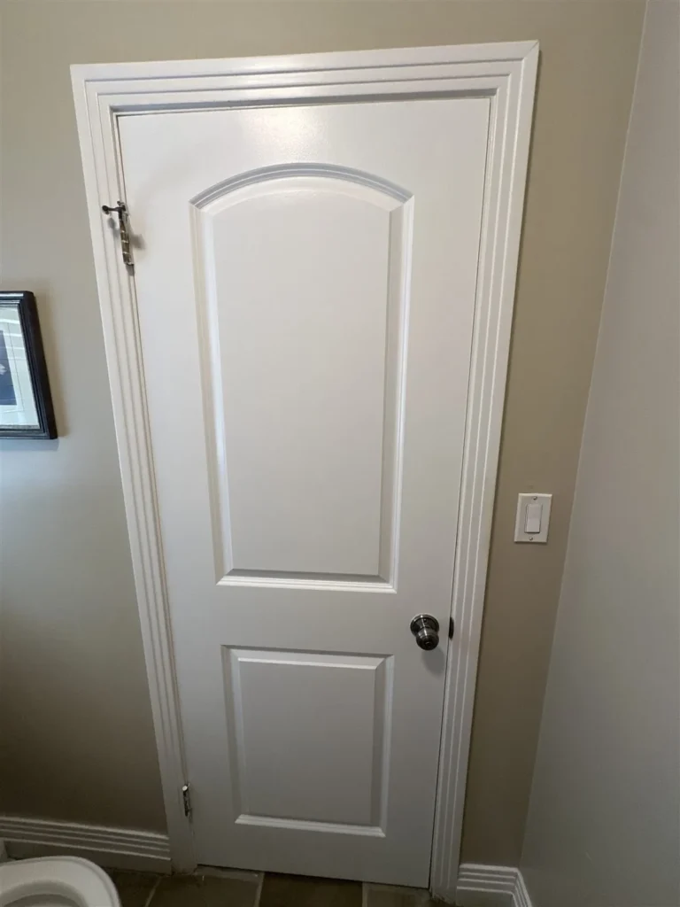 Arched interior door and trim in Los Angeles
